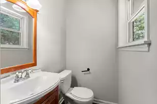 110 Bee St, Summerville, SC 29483 - Photo 22