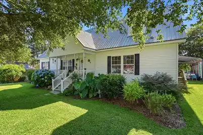 116 Sparrow Street, Bonneau, SC 29431 - Photo 2