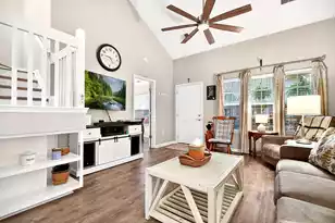 300 Yellow Hawthorn Cir, Summerville, SC 29483 - Photo 8