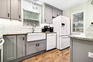 300 Yellow Hawthorn Cir, Summerville, SC 29483 - Photo 20