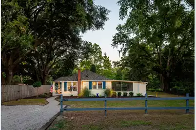 2811 Koger Lane, Johns Island, SC 29455 - Photo 2