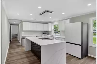8805 Antler Drive, North Charleston, SC 29406 - Photo 2