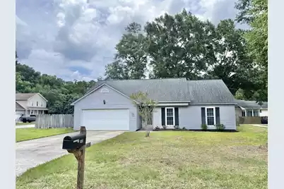 8486 William Moultrie Drive, North Charleston, SC 29420 - Photo 2