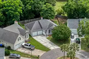1082 Old Battery Cir, Charleston, SC 29412 - Photo 2
