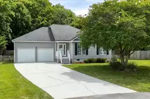1082 Old Battery Cir, Charleston, SC 29412 - Photo 2
