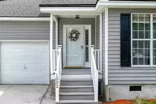 1082 Old Battery Cir, Charleston, SC 29412 - Photo 2