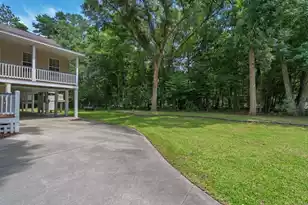 914 Claussen House Dr, Edisto Island, SC 29438 - Photo 32
