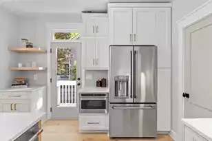 1063 Barfield St, Charleston, SC 29492 - Photo 6