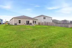 517 Spanish Wells Rd, Summerville, SC 29486 - Photo 18