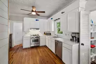 401 Seabreeze Ln, Sullivans Island, SC 29482 - Photo 14