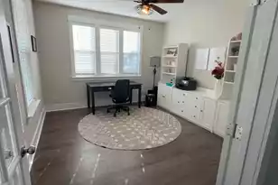 393 Oak Park St, Summerville, SC 29483 - Photo 4