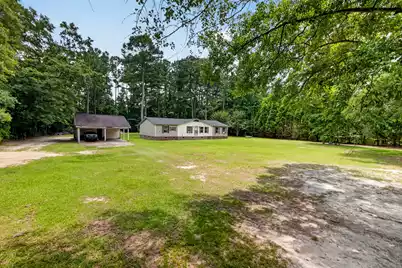 127 Schultz Lake Road, Summerville, SC 29483 - Photo 4