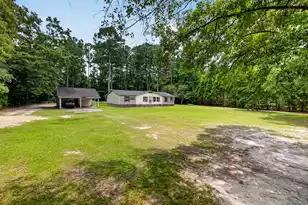 127 Schultz Lake Rd, Summerville, SC 29483 - Photo 4