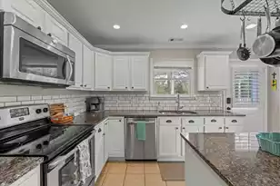 1307 Broad St, Beaufort, SC 29902 - Photo 14