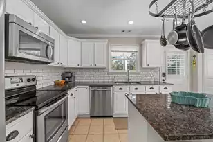 1307 Broad St, Beaufort, SC 29902 - Photo 32