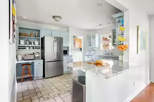 738 Boyce Ct, Charleston, SC 29412 - Photo 6