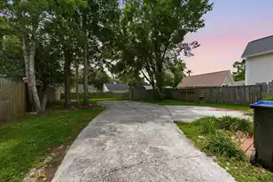 109 St Phillips Row, Summerville, SC 29485 - Photo 26
