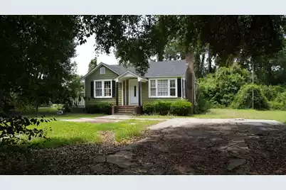 509 E Moore Street, Olanta, SC 29114 - Photo 2