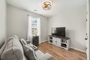 205 Angelica Ave, Summerville, SC 29483 - Photo 14