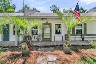 1462 Point Ln N, Mount Pleasant, SC 29464 - Photo 4