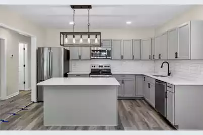 2116 Commander Road, North Charleston, SC 29405 - Photo 10