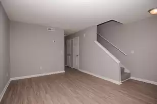 7655 Hunters Ridge Ln, North Charleston, SC 29420 - Photo 2