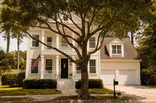 1627 Ellsworth St, Mount Pleasant, SC 29466 - Photo 2