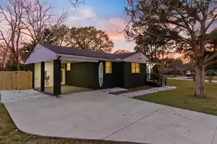 1949 Swift Ave, Charleston, SC 29407 - Photo 8