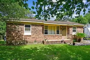 537 Hansford Dr, Goose Creek, SC 29445 - Photo 2