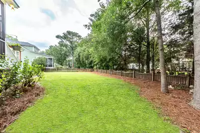 1752 James Basford Place, Mount Pleasant, SC 29466 - Photo 28