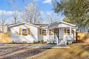 104 Atlantic St, Summerville, SC 29483 - Photo 2