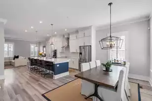 549 Cooper Village Ln, Mount Pleasant, SC 29464 - Photo 8