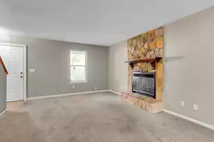 105 Bridgecreek Dr, Goose Creek, SC 29445 - Photo 2
