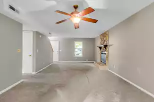 105 Bridgecreek Dr, Goose Creek, SC 29445 - Photo 8