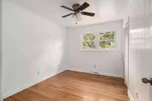 2201 Pinehurst Ave, Charleston, SC 29414 - Photo 10