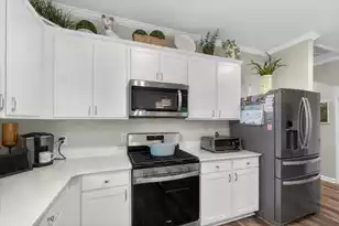 241 Shadybrook Dr, Summerville, SC 29486 - Photo 12