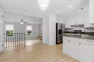 920 Ravenswood Dr, Charleston, SC 29412 - Photo 10
