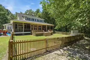 1404 Leisure Dr, Summerville, SC 29486 - Photo 26