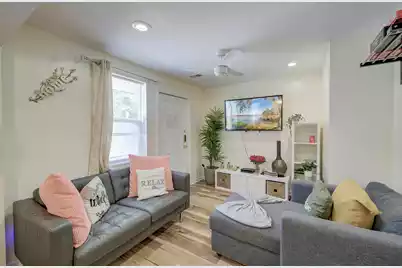 2128 Courtland Avenue, Charleston, SC 29403 - Photo 6
