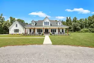 146 Noel Dr, Vance, SC 29163 - Photo 2
