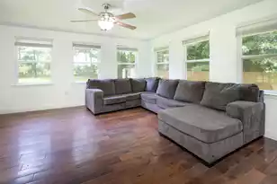 300 End Dr W, Moncks Corner, SC 29461 - Photo 8