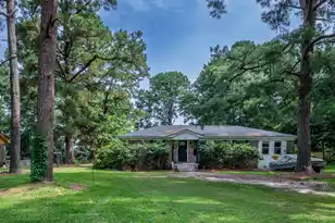 300 End Dr W, Moncks Corner, SC 29461 - Photo 2