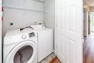 1307 Apex Ln, Charleston, SC 29412 - Photo 10
