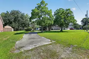 1705 Redwood, Moncks Corner, SC 29461 - Photo 2