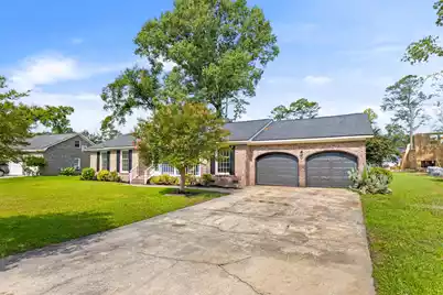213 Brailsford Road, Summerville, SC 29485 - Photo 2
