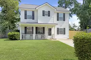 1212 Jeanna St, Summerville, SC 29486 - Photo 2