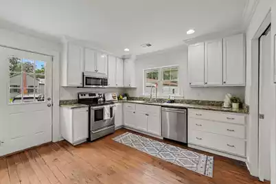 5762 Hwy165, Ravenel, SC 29470 - Photo 12