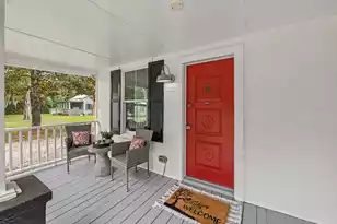 5762 Hwy165, Ravenel, SC 29470 - Photo 6