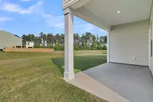 216 Hungerford Dr, Summerville, SC 29486 - Photo 4