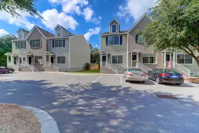 979 Bay Tree Circle #203, Mount Pleasant, SC 29464 - Photo 1